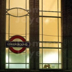 Underground Lovers - East Finchley tube